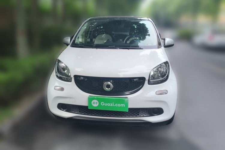 Used smart forfour 2018 1.0L 52kW Passion Edition Front