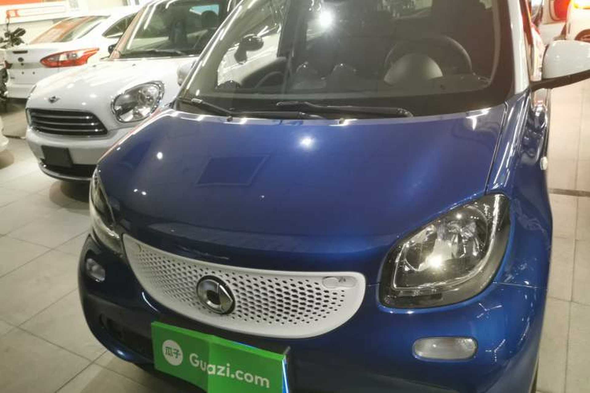 Used smart forfour 2018 1.0L 52kW Passion Edition Front