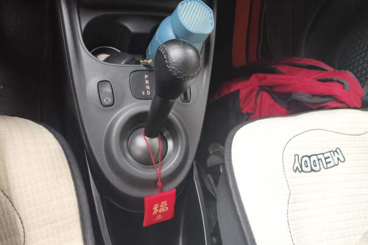 Used smart forfour 2018 1.0L 52kW Passion Edition Gear Lever