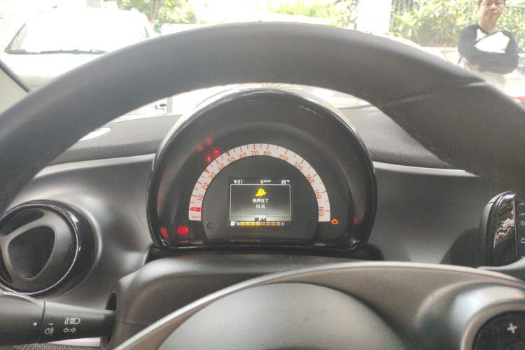 Used smart forfour 2018 1.0L 52kW Passion Edition Instrument Cluster