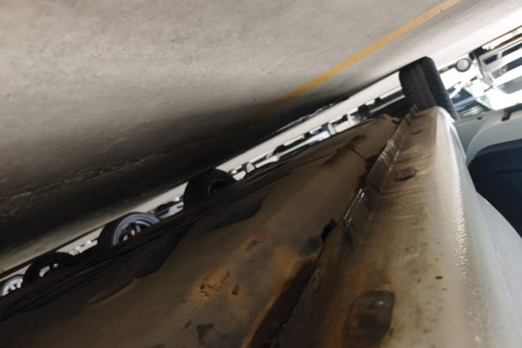 Used smart forfour 2018 0.9T 66 kW Pioneer Edition Left Side Sill