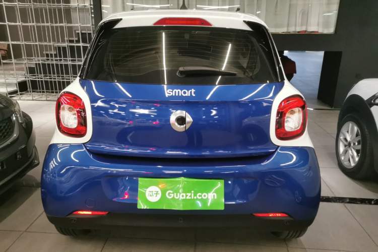 Used smart forfour 2018 1.0L 52kW Passion Edition Rear