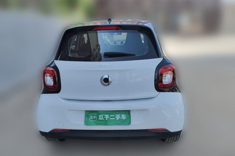 Used smart forfour 2018 1.0L 52 kW Dynamic Edition Rear