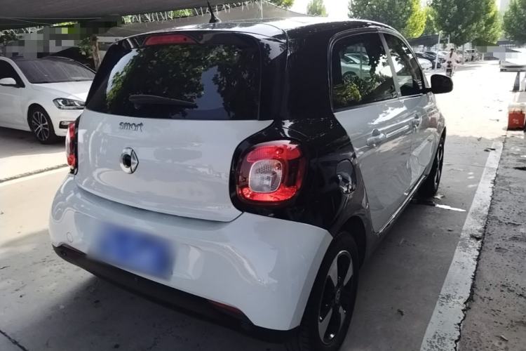 Used smart forfour 2018 1.0L 52kW Passion Edition Rear Right 45 Deg