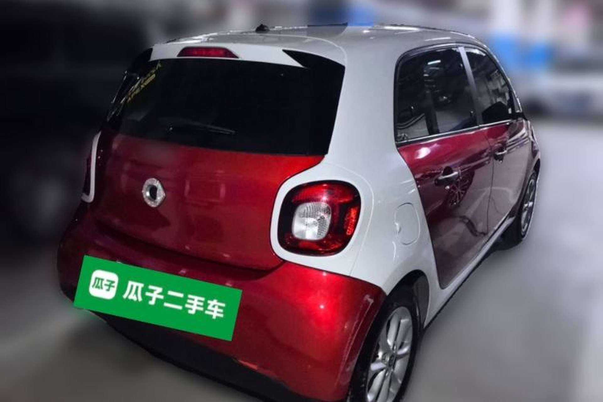 Used smart forfour 2018 1.0L 52 kW Dynamic Edition Rear Right 45 Deg