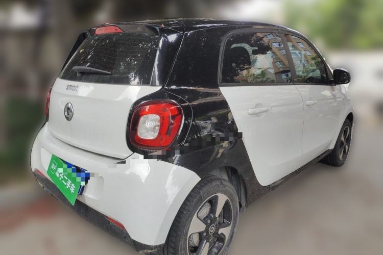 Used smart forfour 2018 1.0L 52kW Passion Edition Rear Right 45 Deg