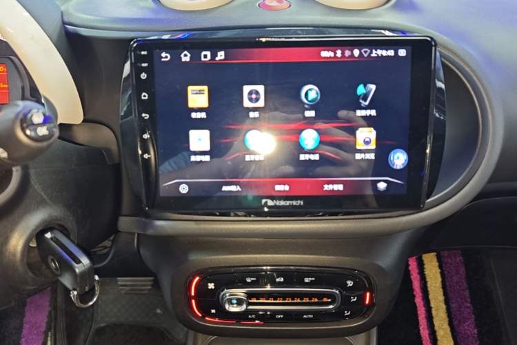 Used smart forfour 2018 1.0L 52 kW Dynamic Edition Audio And AC Panel