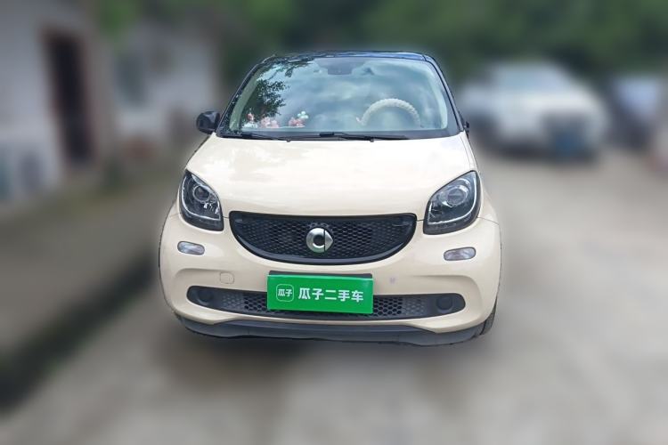 Used smart forfour 2018 0.9T 66 kW Pioneer Edition Front