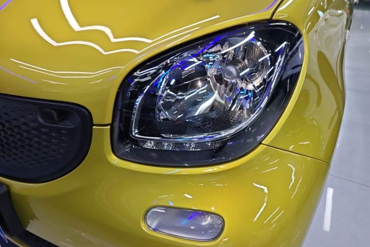 Used smart forfour 2018 1.0L 52 kW Dynamic Edition Left Front Headlight