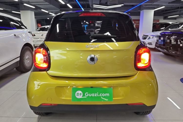 Used smart forfour 2018 1.0L 52 kW Dynamic Edition Rear