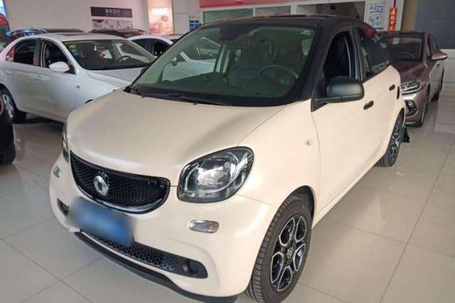Used smart forfour 2018 0.9T 66 kW Pioneer Edition