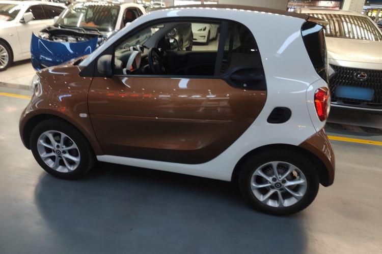 Used smart fortwo 2018 1.0L 52kW Hardtop Dynamic Version China V Exterior 3