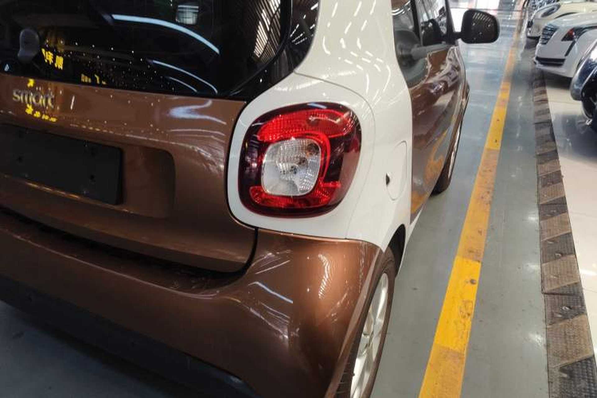 Used smart fortwo 2018 1.0L 52kW Hardtop Dynamic Version China V Exterior 6