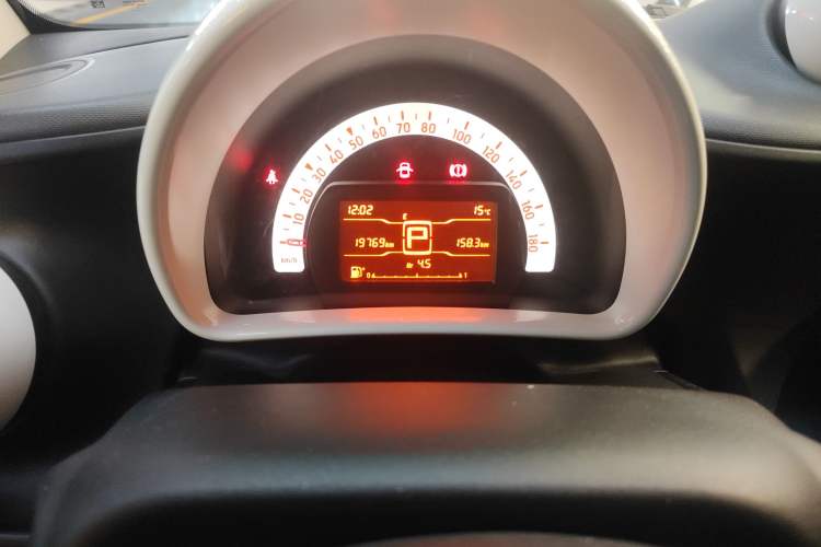 Used smart fortwo 2018 1.0L 52kW Hardtop Dynamic Version China V Instrument Cluster