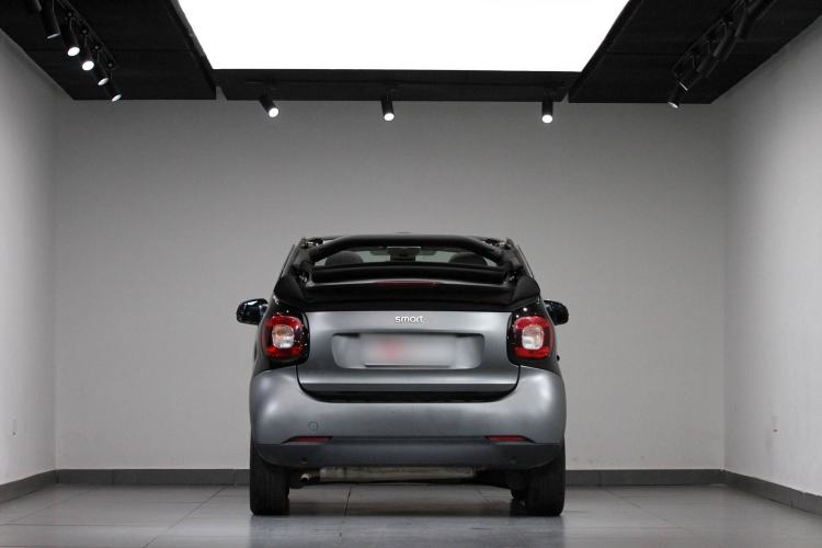 Used smart fortwo 2018 1.0L 52kW Convertible Passion Edition China V Standard Exterior 2