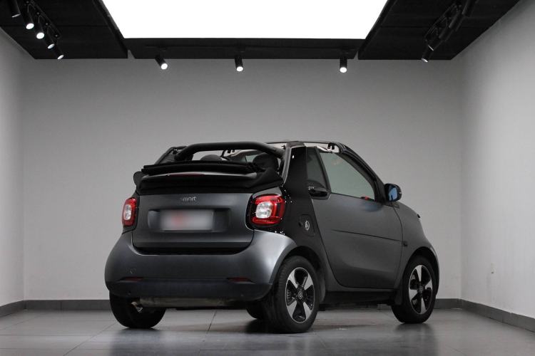 Used smart fortwo 2018 1.0L 52kW Convertible Passion Edition China V Standard Exterior 3