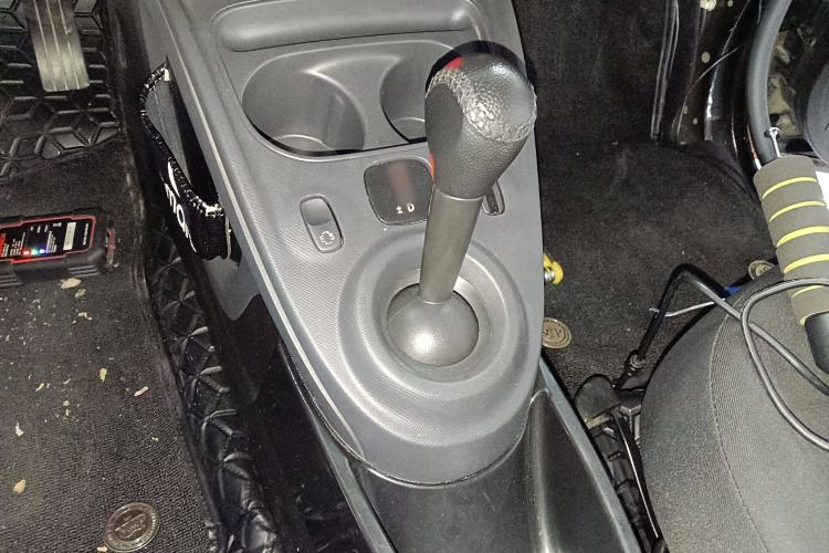 Used smart fortwo 2018 1.0L 52kW Hardtop Dynamic Version China V Gear Lever