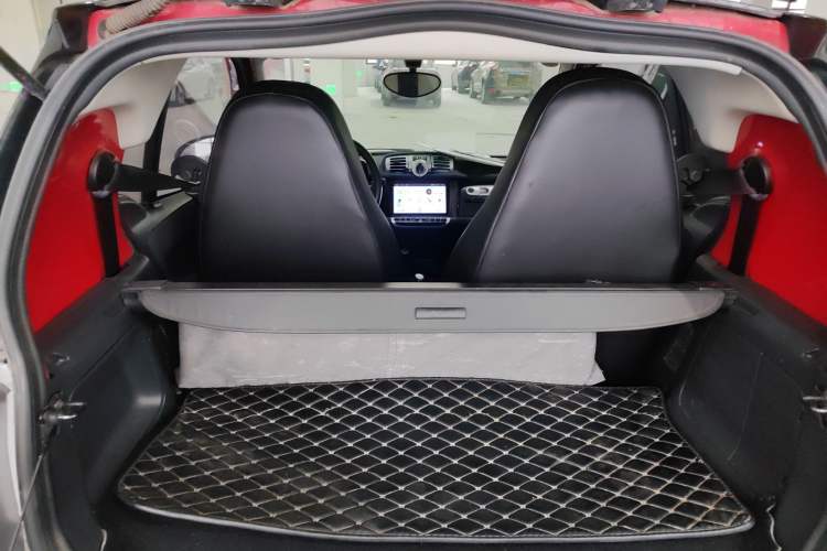 Used smart fortwo 2012 1.0 MHD Hardtop Passion Edition Trunk