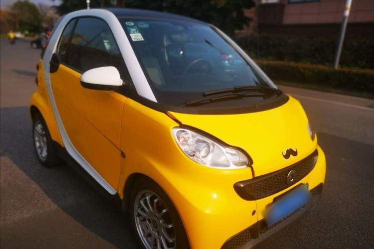Used smart fortwo 2012 1.0 MHD Hardtop Standard Edition Exterior 2