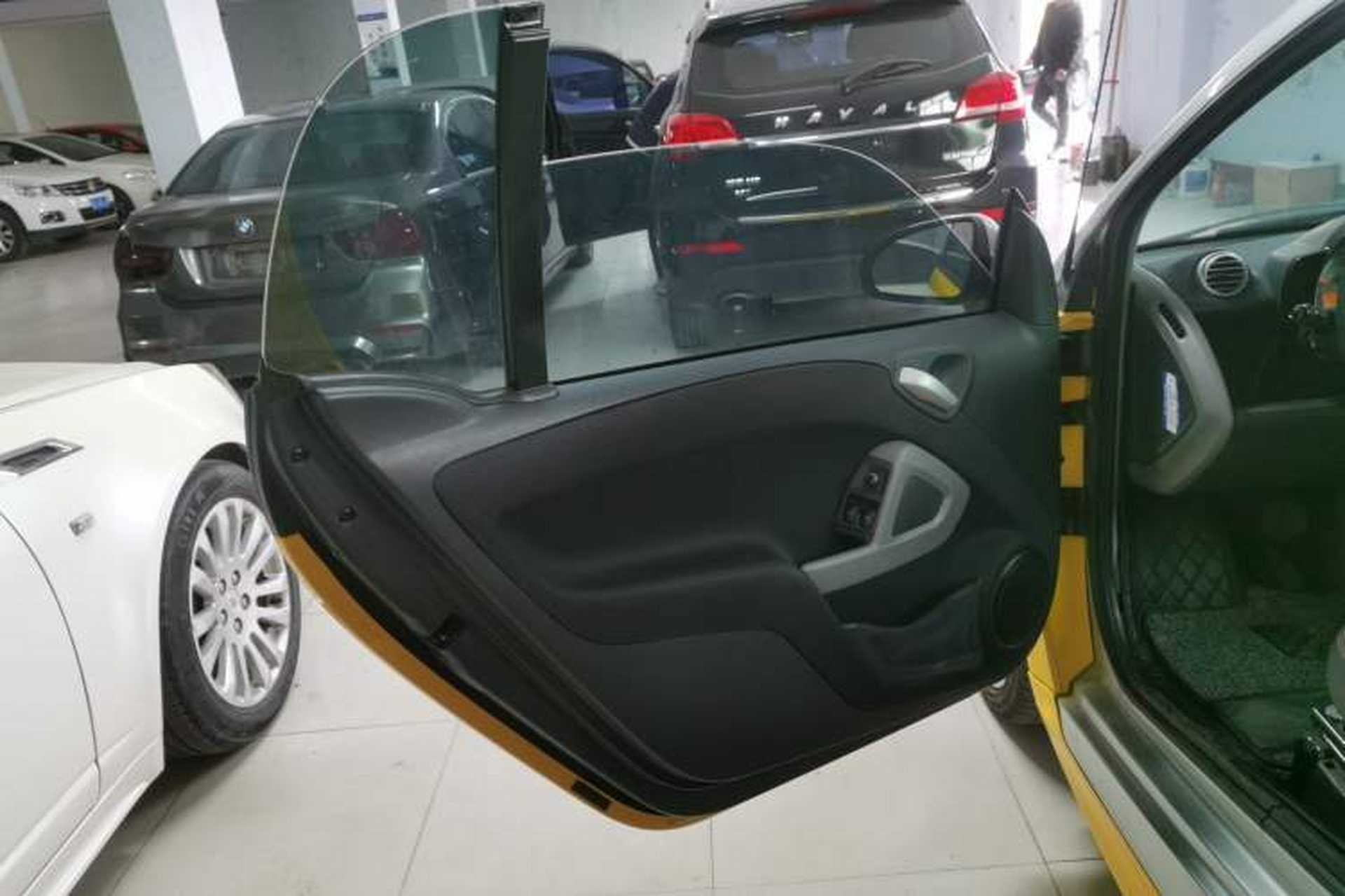 Used smart fortwo 2012 1.0 MHD Hardtop Passion Edition Left Front Door Interior