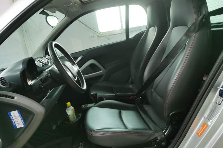 Used smart fortwo 2012 1.0 MHD Hardtop Passion Edition Left Front Seat