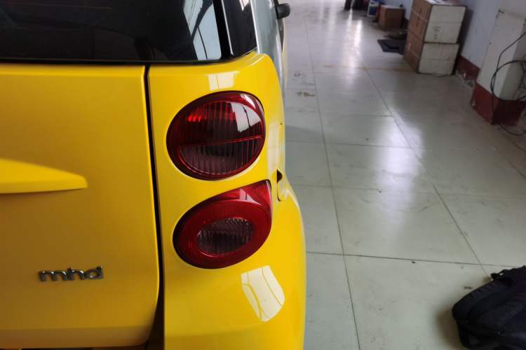 Used smart fortwo 2012 1.0 MHD Hardtop Passion Edition Right Rear Taillight
