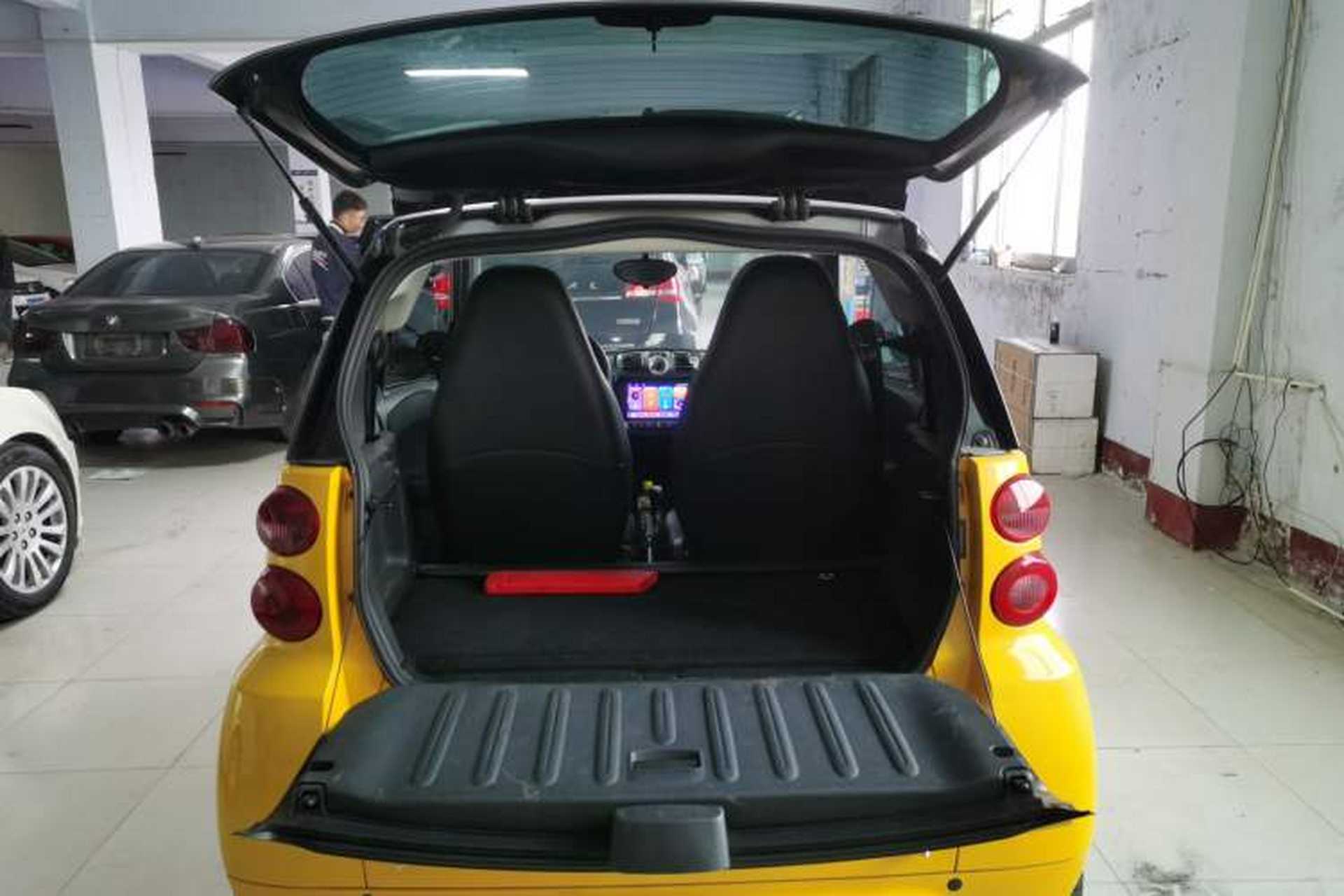 Used smart fortwo 2012 1.0 MHD Hardtop Passion Edition Trunk