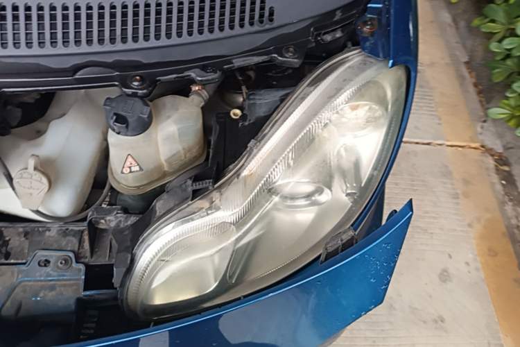 Used smart fortwo 2009 1.0 MHD Hardtop Style Edition Engine Bay Left