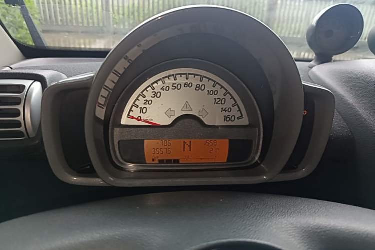 Used smart fortwo 2009 1.0 MHD Hardtop Style Edition Instrument Cluster