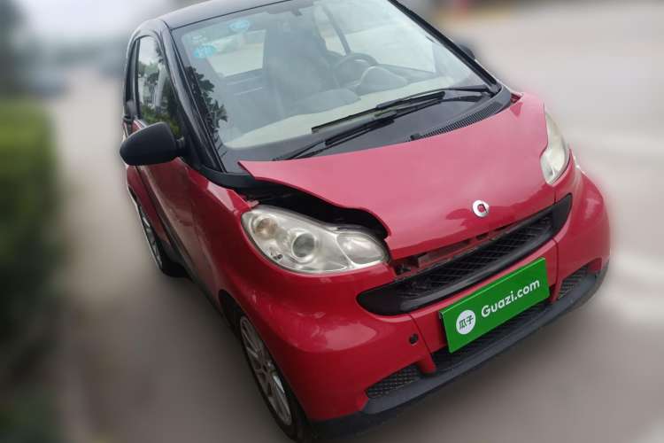 Used smart fortwo 2009 1.0 MHD Hardtop Standard Edition Front Right 45 Deg