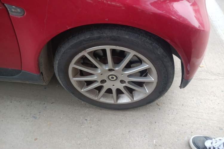 Used smart fortwo 2009 1.0 MHD Hardtop Standard Edition Right Front Wheel Hub