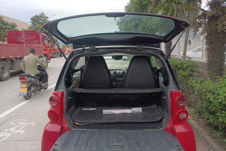 Used smart fortwo 2009 1.0 MHD Hardtop Standard Edition Trunk