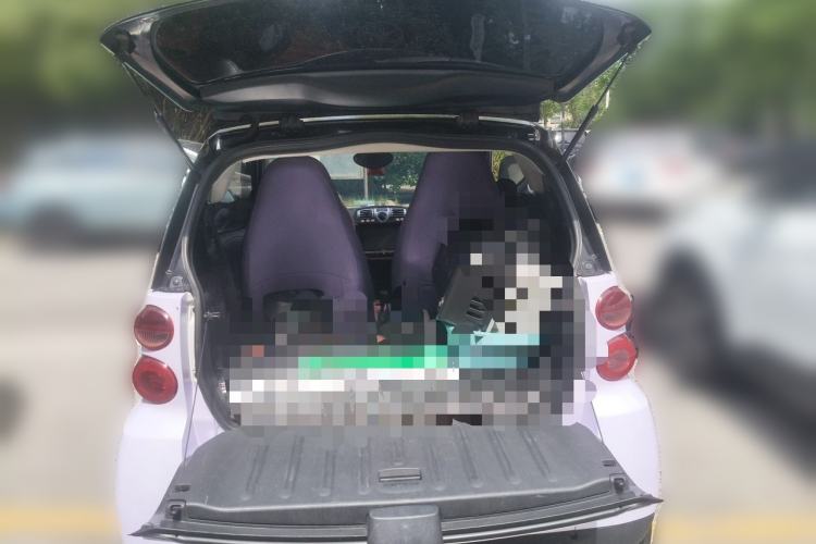Used smart fortwo 2011 1.0 MHD Hardtop Standard Edition Trunk