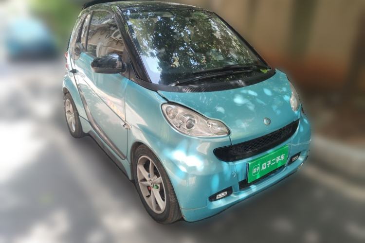 Used smart fortwo 2011 1.0T Hardtop Burning Orange Edition Front Right 45 Deg