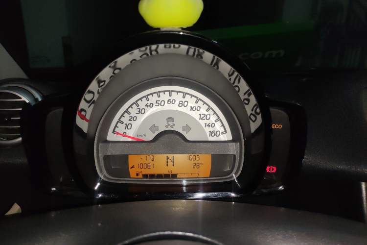Used smart fortwo 2011 1.0 MHD Hardtop Standard Edition Instrument Cluster