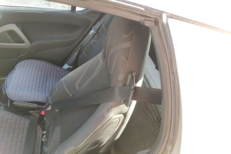 Used smart fortwo 2011 1.0T Convertible Passion Edition Left Rear Seat