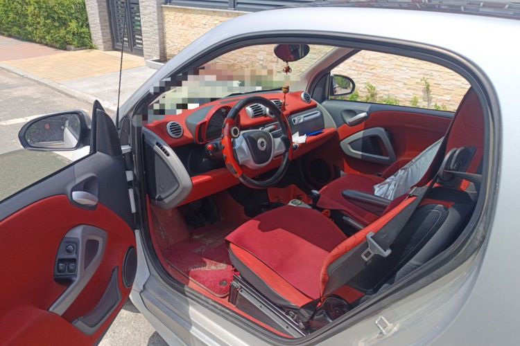 Used smart fortwo 2011 1.0 MHD Hardtop Standard Edition Driver Seat