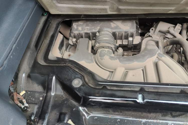 Used smart fortwo 2011 1.0 MHD Hardtop Standard Edition Engine Bay Right