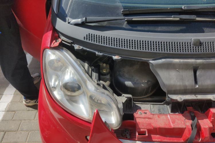 Used smart fortwo 2011 1.0 MHD Hardtop Passion Edition Engine Bay Right