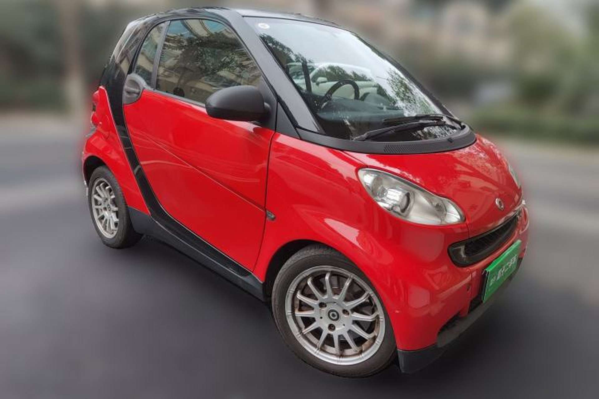 Used smart fortwo 2011 1.0 MHD Hardtop Standard Edition Front Right 45 Deg