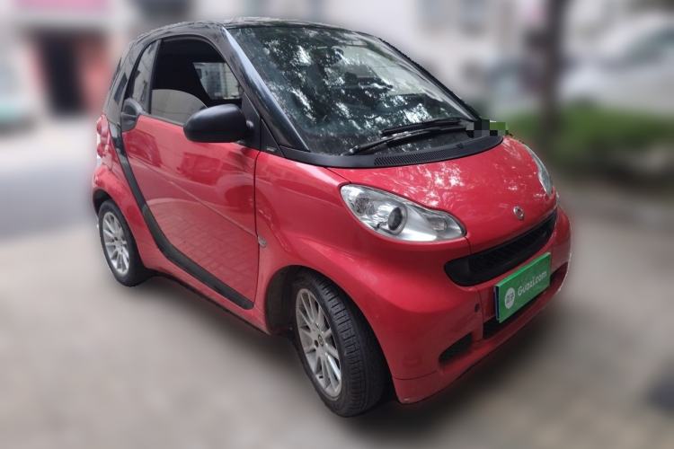 Used smart fortwo  Front Right 45 Deg