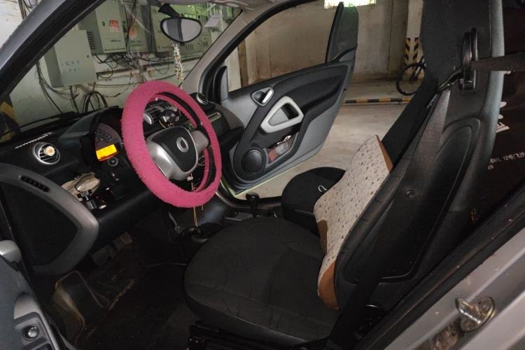 Used smart fortwo 2011 1.0 MHD Hardtop Passion Edition Left Front Seat