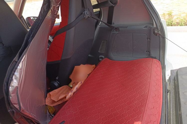 Used smart fortwo 2011 1.0 MHD Hardtop Standard Edition Left Rear Seat