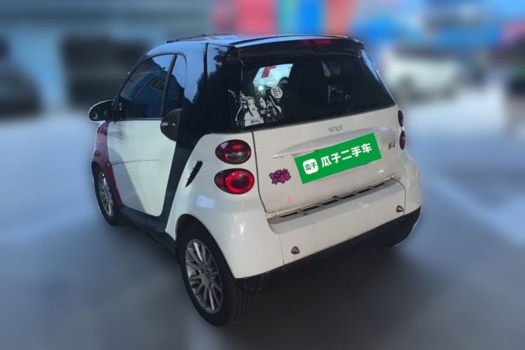 Used smart fortwo 2011 1.0 MHD Hardtop Passion Edition Rear Left 45 Deg