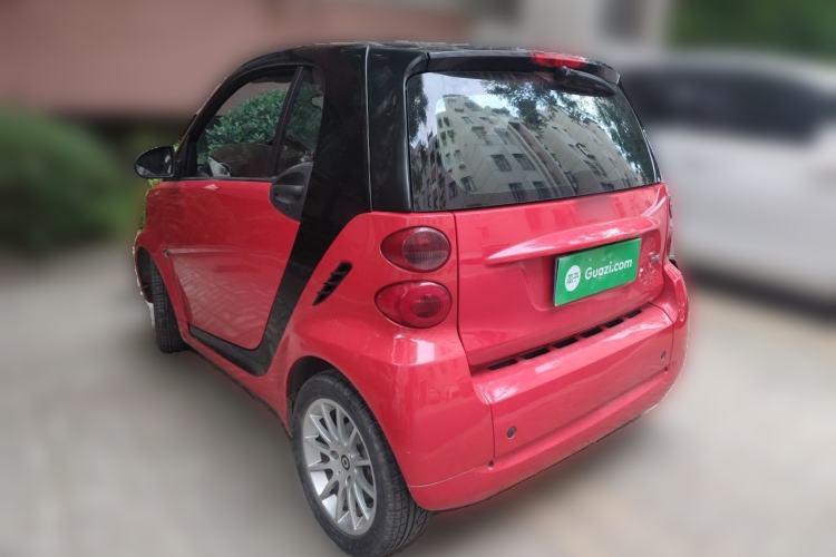 Used smart fortwo  Rear Left 45 Deg
