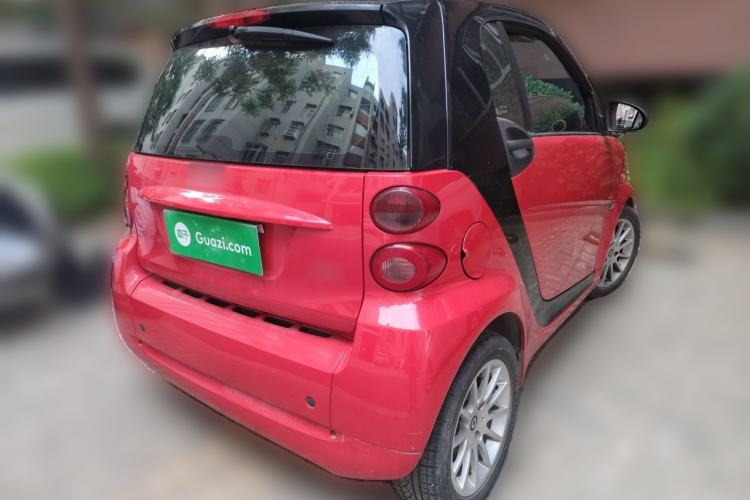 Used smart fortwo  Rear Right 45 Deg