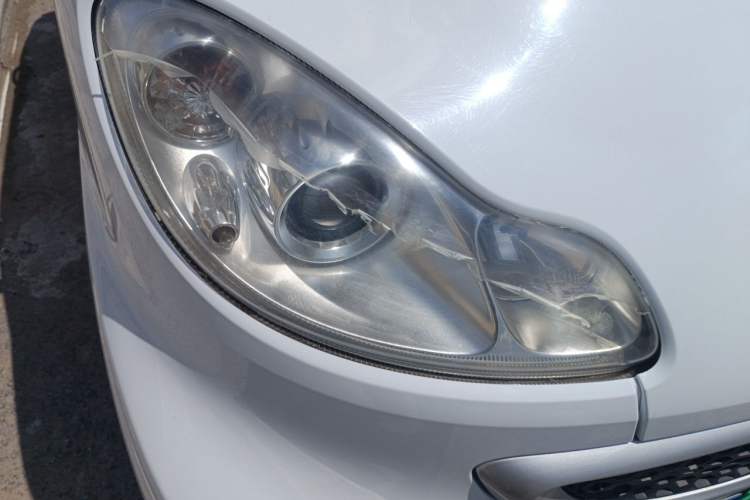 Used smart fortwo 2011 1.0 MHD Hardtop Standard Edition Right Front Headlight