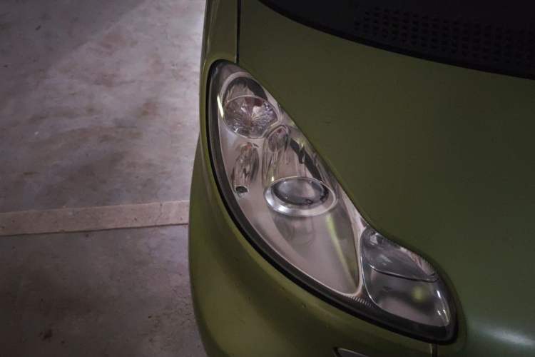 Used smart fortwo 2011 1.0 MHD Hardtop Passion Edition Right Front Headlight