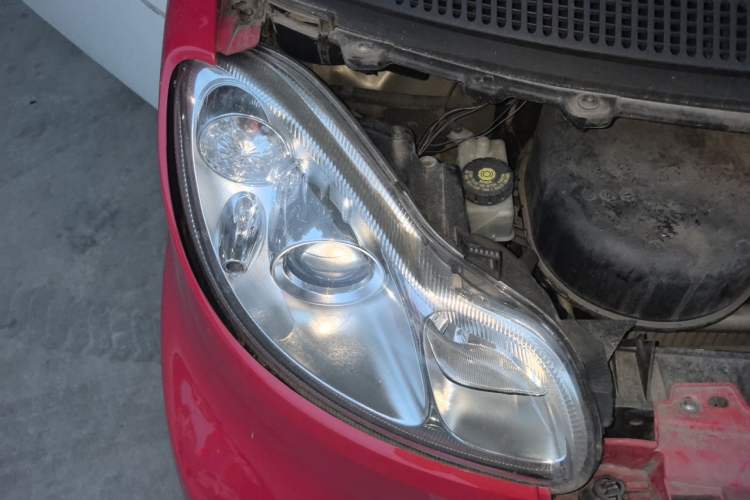 Used smart fortwo 2011 1.0 MHD Hardtop Passion Edition Right Front Headlight