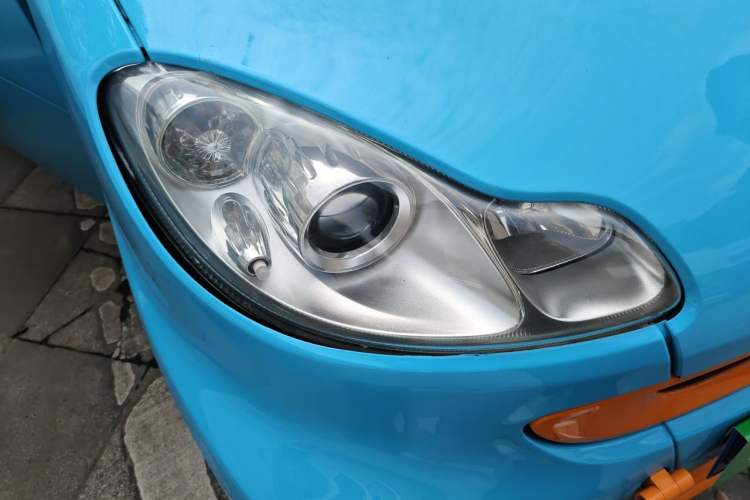 Used smart fortwo 2011 1.0T Hardtop Passion Edition Right Front Headlight